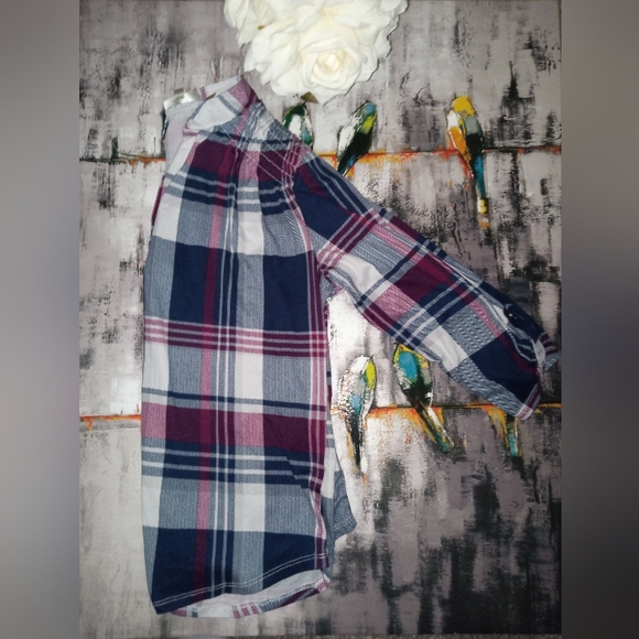 Claudia Richard ,Plaid pull Over Shirt,Size Petite Medium - Picture 3 of 3